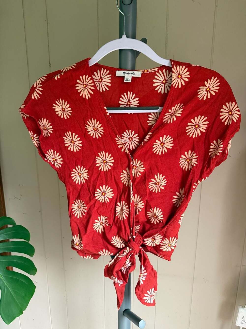 Madewell Sash-Tie Wrap Top in Daisy Daydream Red Floral